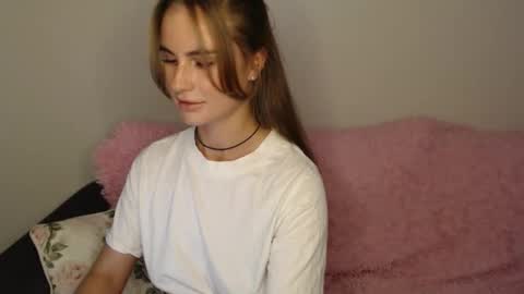 Luna online show from September 10, 2025, 4:18 pm