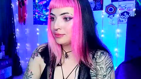MISS LUNA  online show from March 1, 2025, 4:54 pm