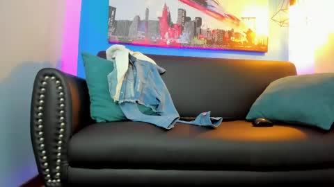 Snapshot of luna_roose1 chatting on May 27, 2026, 12:35 pm Luna Rosse online show from May 27, 2026, 12:35 pm