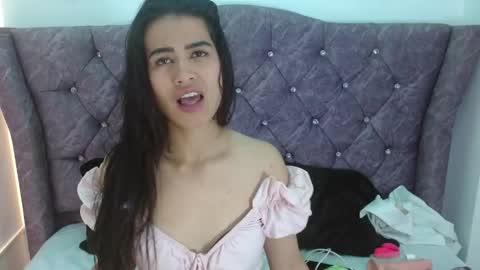 Snapshot of luna_starr69 chatting on September 14, 2025, 1:54 pm luna_starr69 online show from September 14, 2025, 1:54 pm