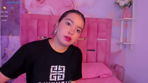 Snapshot of luna_sweeett_ chatting on September 28, 2025, 4:34 pm Luna online show from September 28, 2025, 4:34 pm