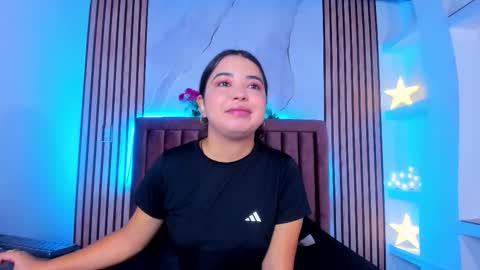 Snapshot of luna_sweeett_ chatting on October 21, 2025, 12:17 pm Luna online show from October 21, 2025, 12:17 pm