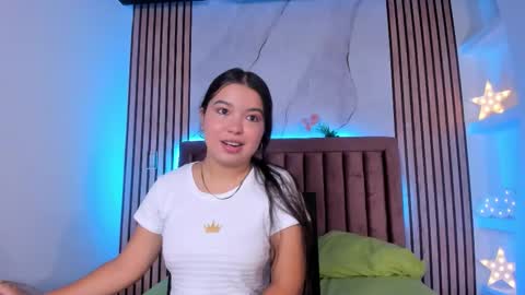 Snapshot of luna_sweeett_ chatting on October 22, 2025, 12:16 pm Luna online show from October 22, 2025, 12:16 pm