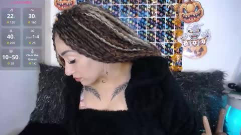 Snapshot of luna_vitihot chatting on October 23, 2025, 12:04 pm luna_vitihot online show from October 23, 2025, 12:04 pm