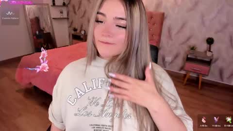  Luna online show from October 10, 2025, 3:38 am