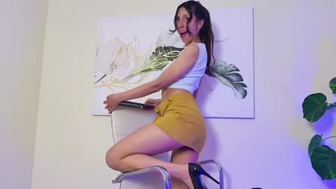 luna online show from April 30, 2026, 8:57 pm