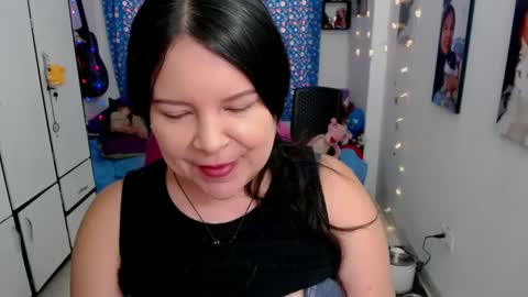Snapshot of luna_withe chatting on September 13, 2025, 9:14 pm luna_withe online show from September 13, 2025, 9:14 pm