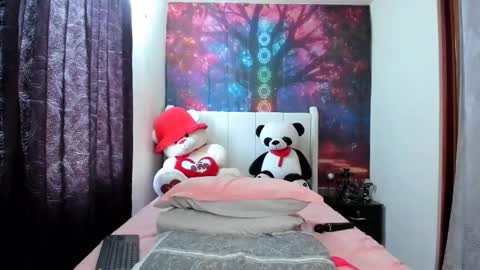 lunaa mayer online show from February 28, 2026, 1:45 pm