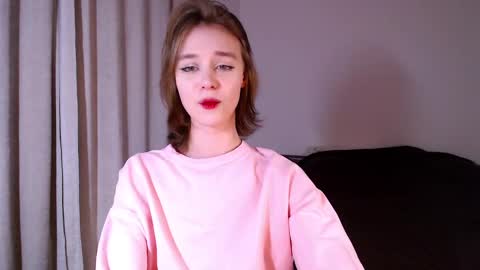 Luna online show from December 8, 2024, 10:14 pm