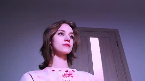 Luna online show from February 10, 2025, 4:41 am