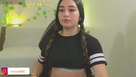 lunaaa_tay online show from September 9, 2025, 7:13 pm