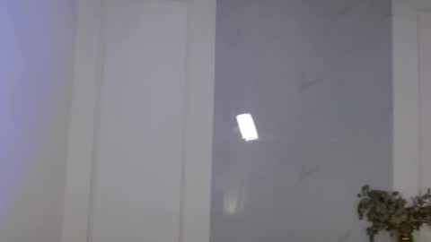 LunaaMonroe online show from November 10, 2025, 12:15 pm