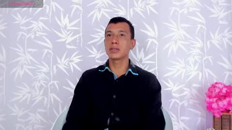 LunaAndAxeel online show from September 10, 2025, 7:25 pm