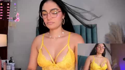 Luna Aspen online show from June 12, 2026, 4:17 pm