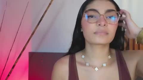 Luna Aspen online show from June 18, 2026, 6:12 pm