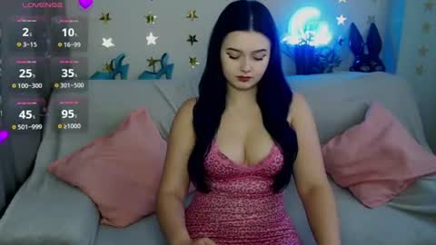Luna online show from July 17, 2026, 5:03 am