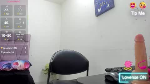 lunabrillante1972 online show from June 16, 2026, 1:30 am