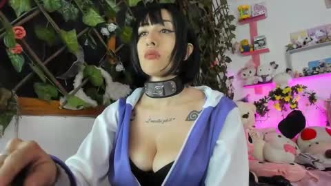 Snapshot of lunacristal_moon chatting on January 28, 2025, 7:00 am lunacristal_moon online show from January 28, 2025, 7:00 am