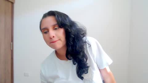 Snapshot of lunadaddy33 chatting on December 20, 2024, 6:13 pm My name is luna Lovense is active my orgasms in your hands Give me more pleasure and make me cum PVT IS OPEN online show from December 20, 2024, 6:13 pm