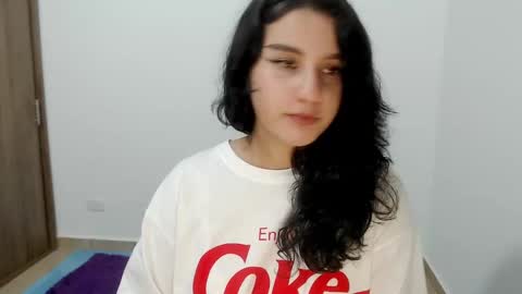 Snapshot of lunadaddy33 chatting on January 8, 2025, 2:14 am My name is luna Lovense is active my orgasms in your hands Give me more pleasure and make me cum PVT IS OPEN online show from January 8, 2025, 2:14 am