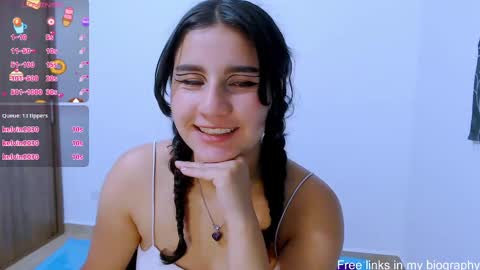 Snapshot of lunadaddy33 chatting on January 29, 2025, 1:27 am My name is luna Lovense is active my orgasms in your hands Give me more pleasure and make me cum PVT IS OPEN online show from January 29, 2025, 1:27 am
