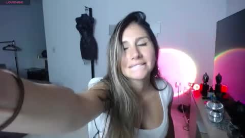 lunagardners online show from September 20, 2025, 2:34 am