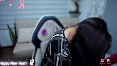 Luna online show from January 17, 2026, 4:17 am