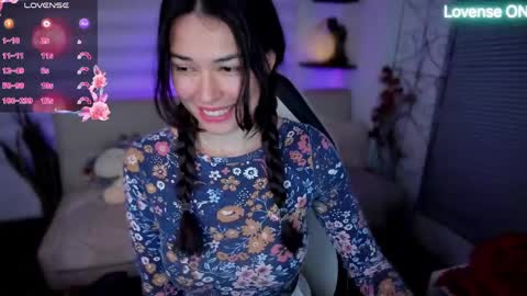 Luna online show from April 28, 2026, 2:27 am