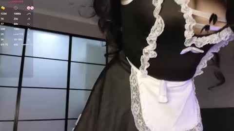 Luna online show from September 25, 2025, 7:39 pm