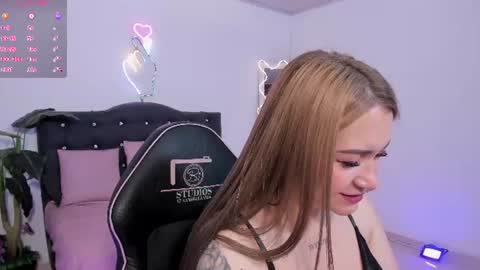 LUNA KITTY  online show from June 27, 2026, 11:37 am