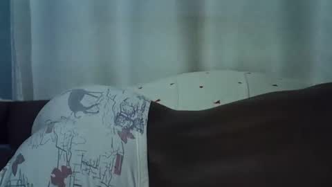 lunalove22_ online show from February 3, 2026, 6:46 pm