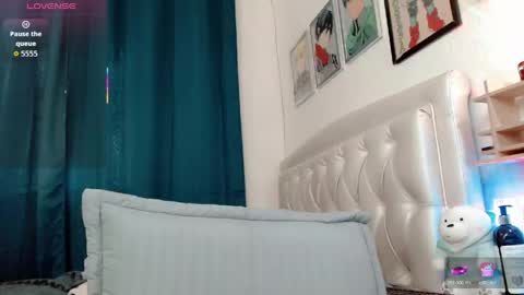 Snapshot of lunalovedoll_ chatting on May 7, 2026, 8:36 pm Luna online show from May 7, 2026, 8:36 pm