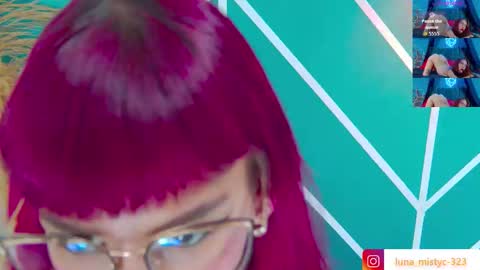 Luna online show from March 20, 2026, 8:35 pm