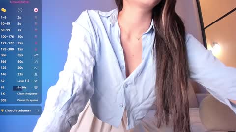 Snapshot of lunaonekiss chatting on December 8, 2024, 10:19 am Aisha online show from December 8, 2024, 10:19 am