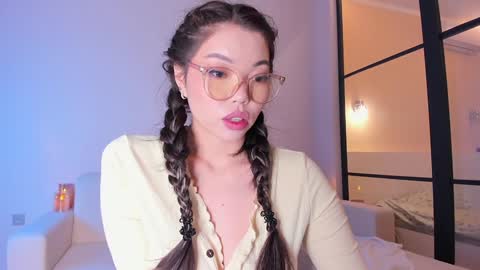 Snapshot of lunaonekiss chatting on December 11, 2024, 11:41 am Aisha online show from December 11, 2024, 11:41 am