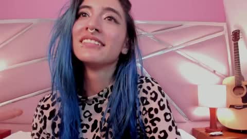 Luna Page online show from December 20, 2024, 11:05 pm