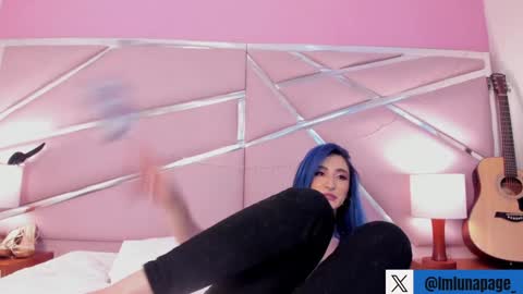 Luna Page online show from January 29, 2025, 8:14 pm