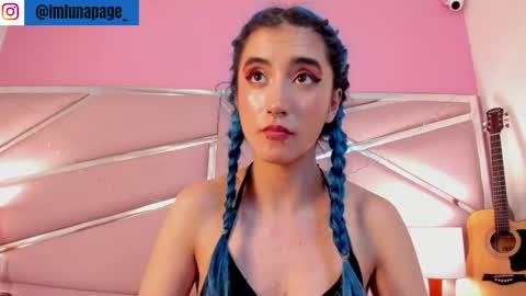 Luna Page online show from March 3, 2025, 5:07 pm