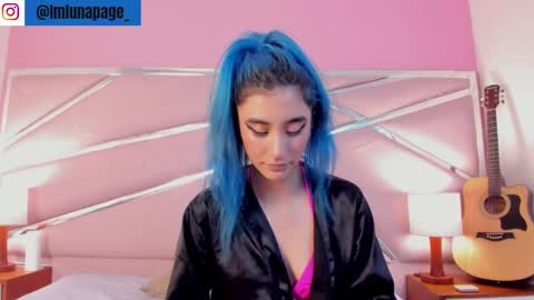 Luna Page online show from March 4, 2025, 2:21 pm