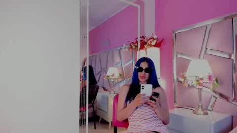 Luna Page online show from September 8, 2025, 8:30 pm