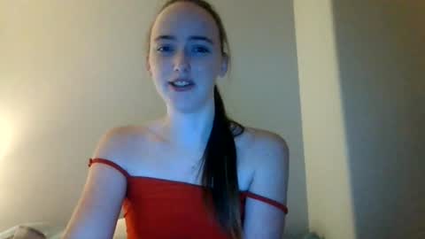 lunapixie2020 online show from July 2, 2026, 3:23 am