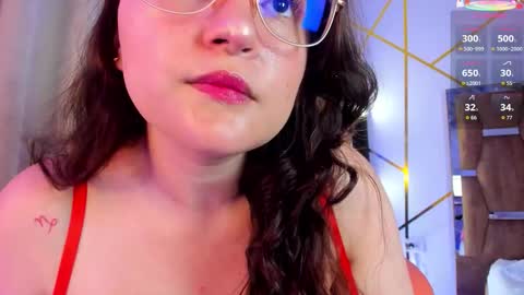 Luna online show from November 8, 2025, 6:35 am