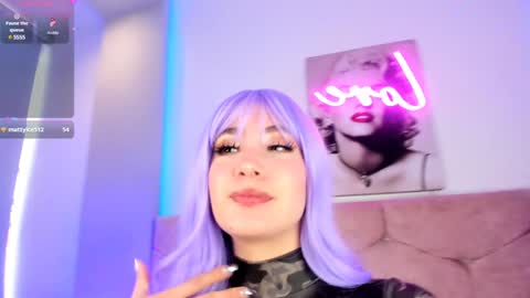 Luna  online show from February 8, 2025, 7:49 pm