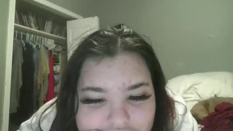 lunar_nightstar online show from November 2, 2025, 11:07 pm