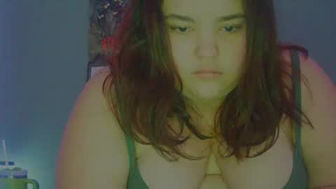 lunar_nightstar online show from February 1, 2026, 12:37 pm