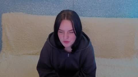 Snapshot of lunariaas chatting on March 25, 2026, 11:27 am Valeria online show from March 25, 2026, 11:27 am