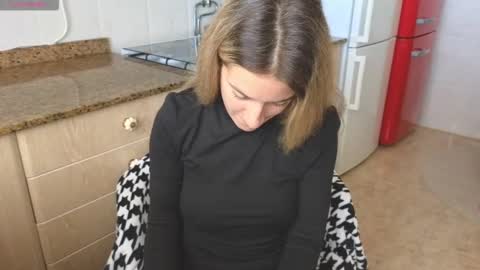  Luna online show from March 11, 2026, 12:44 pm