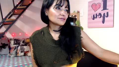 luna online show from February 11, 2025, 1:41 pm