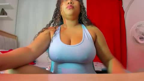 luna online show from November 6, 2025, 1:45 pm