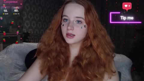 lunasweeti online show from September 10, 2025, 12:05 pm